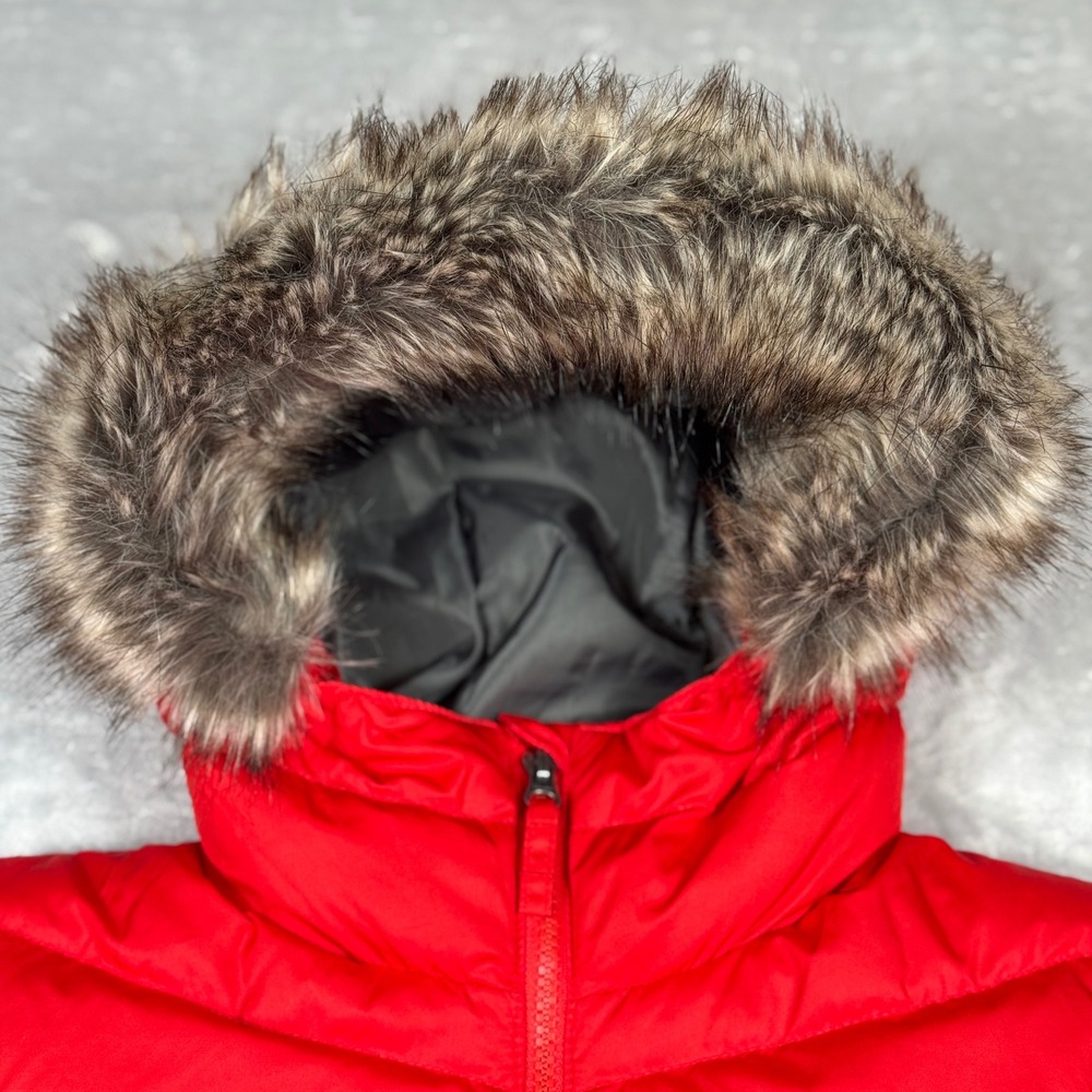 Eddie Bauer Down Puffer Vest Womens M Red Faux Fur‎ Hood Zip Quilted - Picture 2 of 10